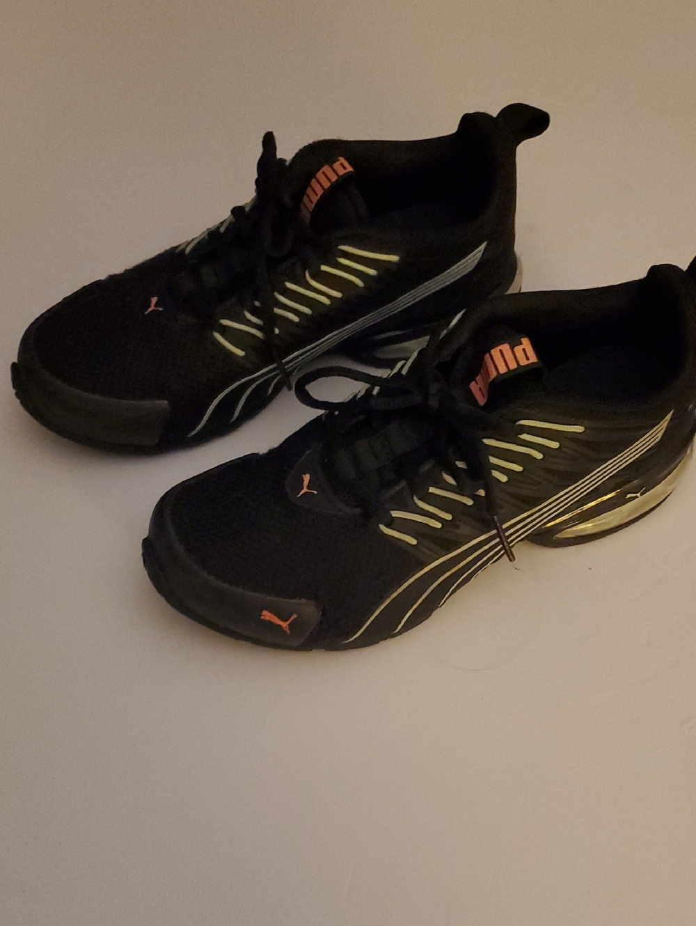 Puma Voltaic Evo Women's Black Running  Sneakers Size 6.5
